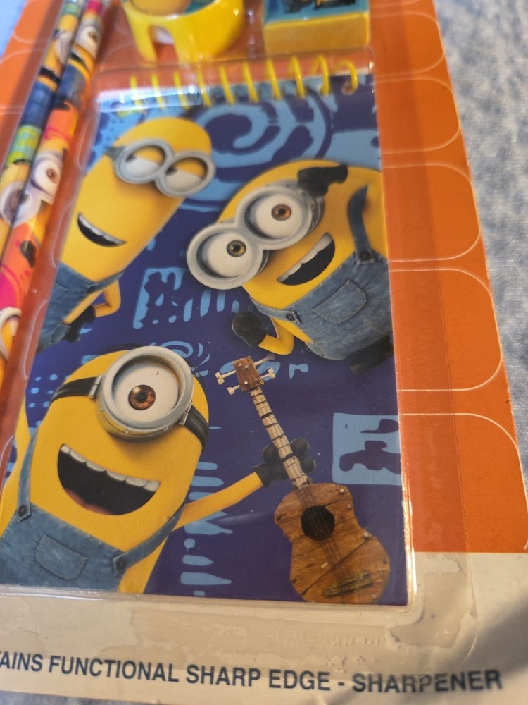 Minions 5 Piece Study Set. New Pencils, Sharpener, Eraser Notepad Item 1082