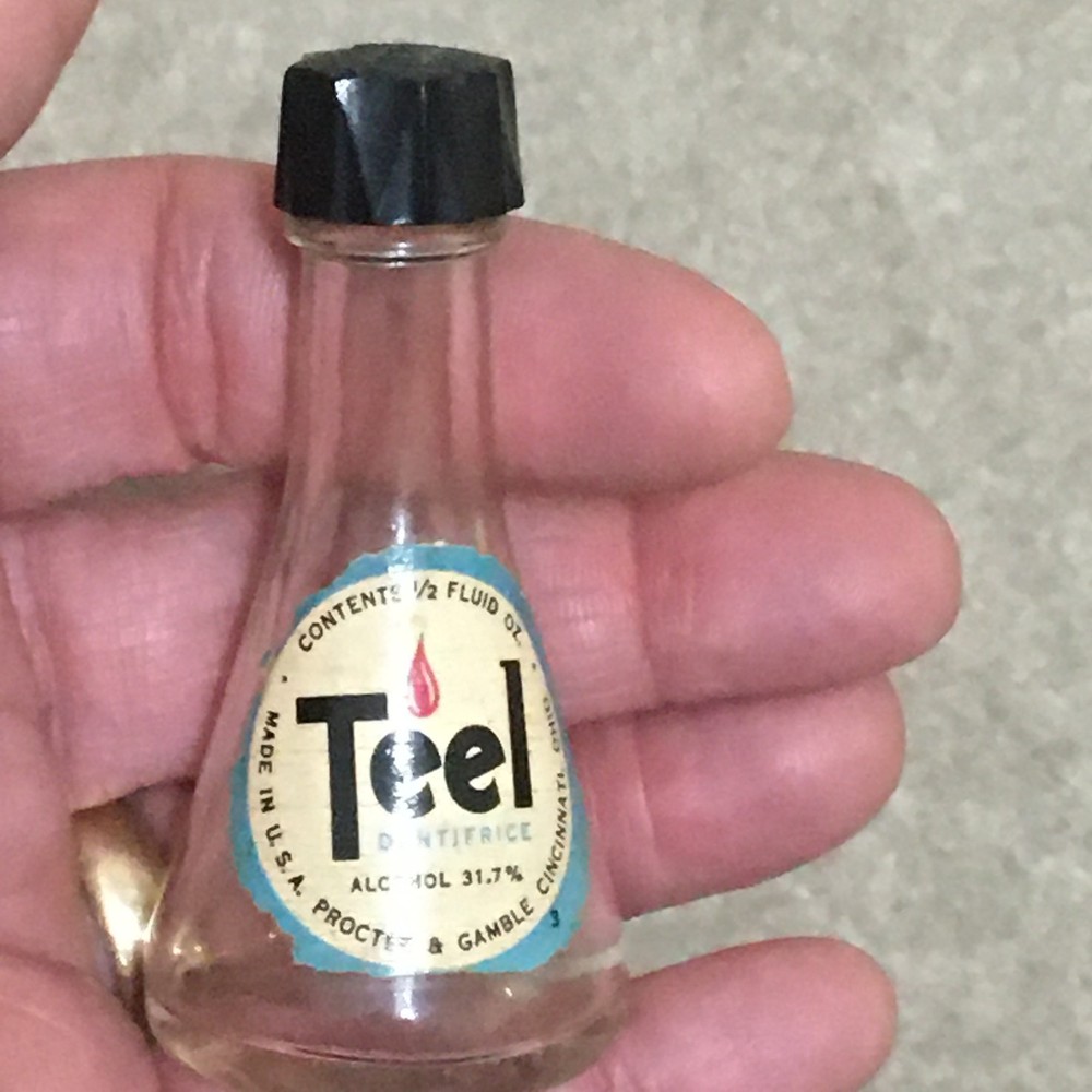 Vntg SAMPLE Size Clear Glass Bottle Paper Label TEEL Toothpaste Procter & Gamble