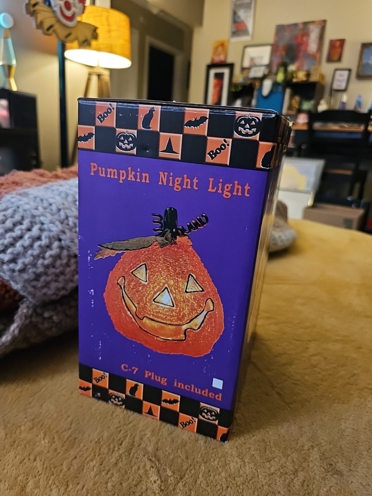 Halloween Pumpkin Night Light Ghost Jack-o-Lantern 5" w/Box Plastic Works