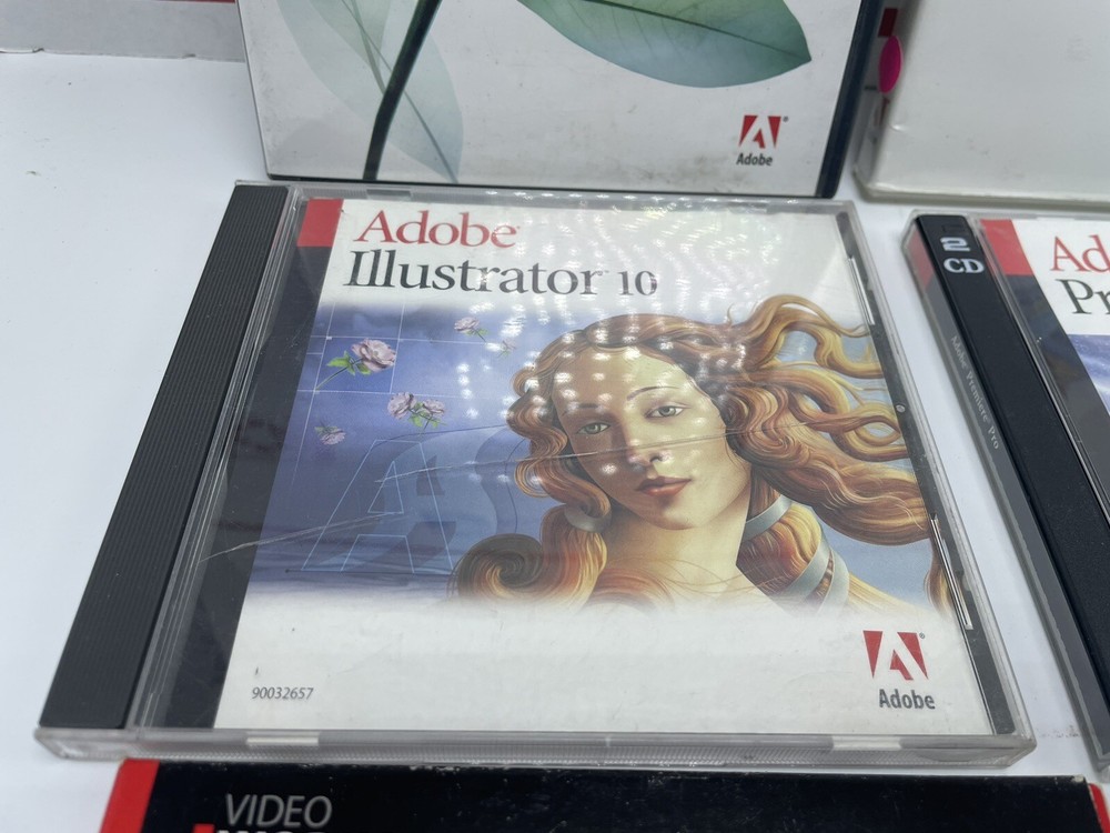 Lot Of Adobe Creative Suite 2 And Other Software - Read
