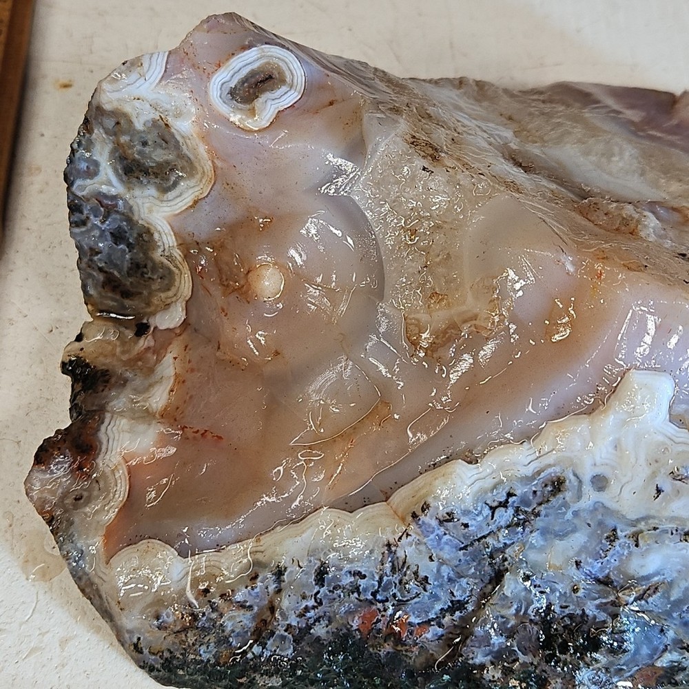 Moroccan Agate , beautiful color and pattern. 2LBS 7.6OZ.