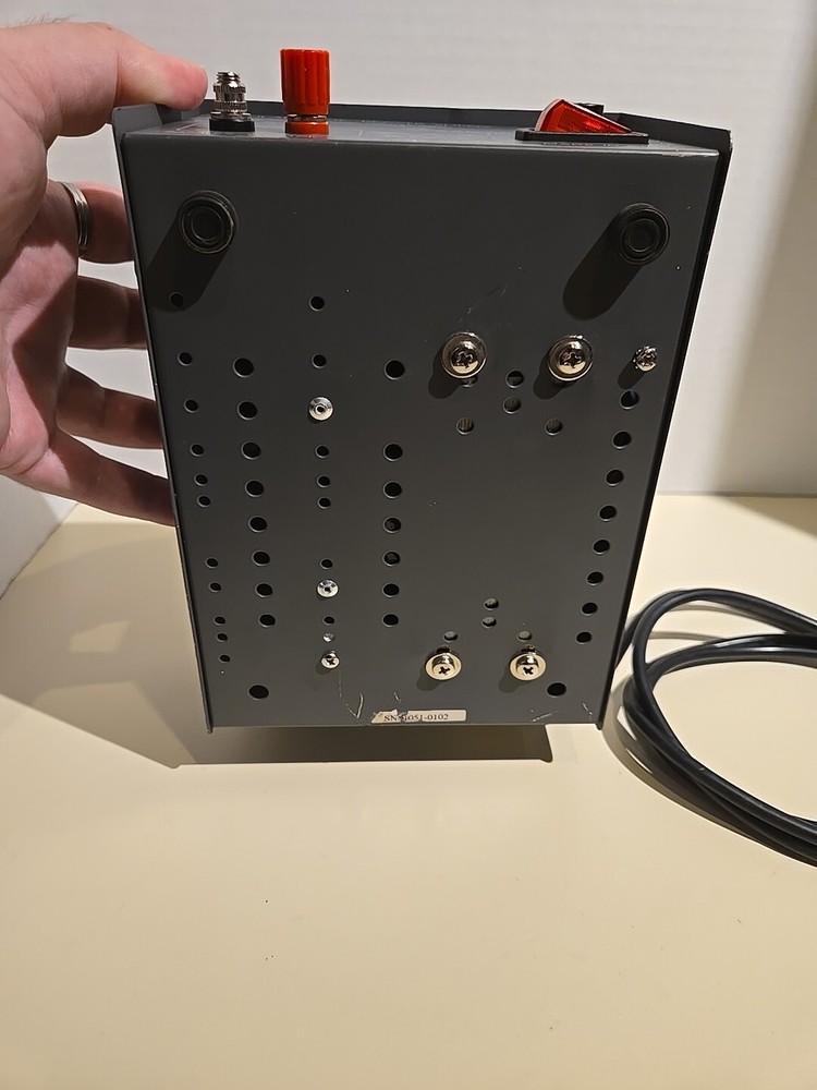 Samlex Power Supply Regulated DC 7-10 Amp 120v Clean Working Condition