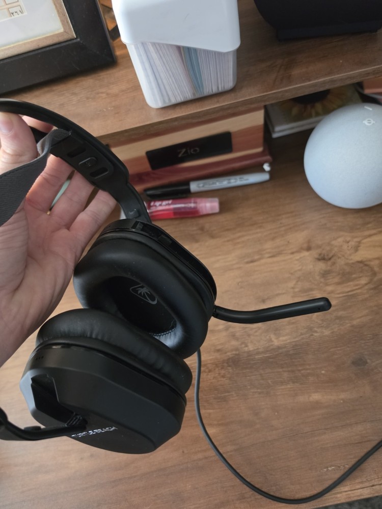 Turtle Beach Black stealth 500 wireless gaming headset