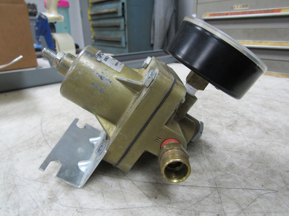 💥POWERS 1/8" SINGLE PRESSURE REDUCING VALVE 0-30 PSI 201-1001