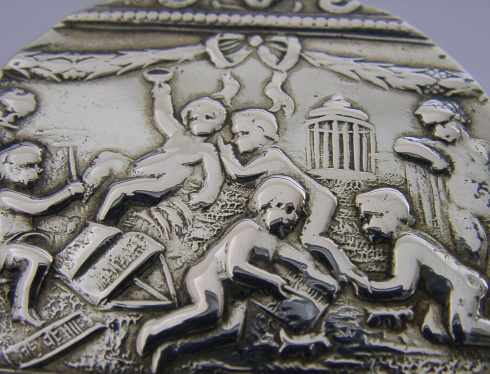 SUPERB GERMAN SOLID SILVER FIGURAL CHERUB SCENES BOX c1900 ANTIQUE