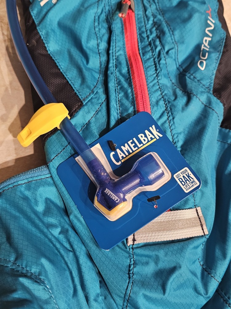 *BRAND NEW* Camelback Octane XCT Hydration Pack