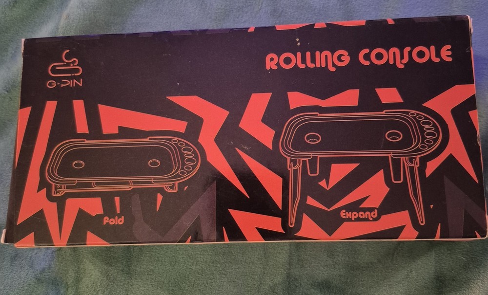 Rolling Console With Accessories 4.5 Inches Tall