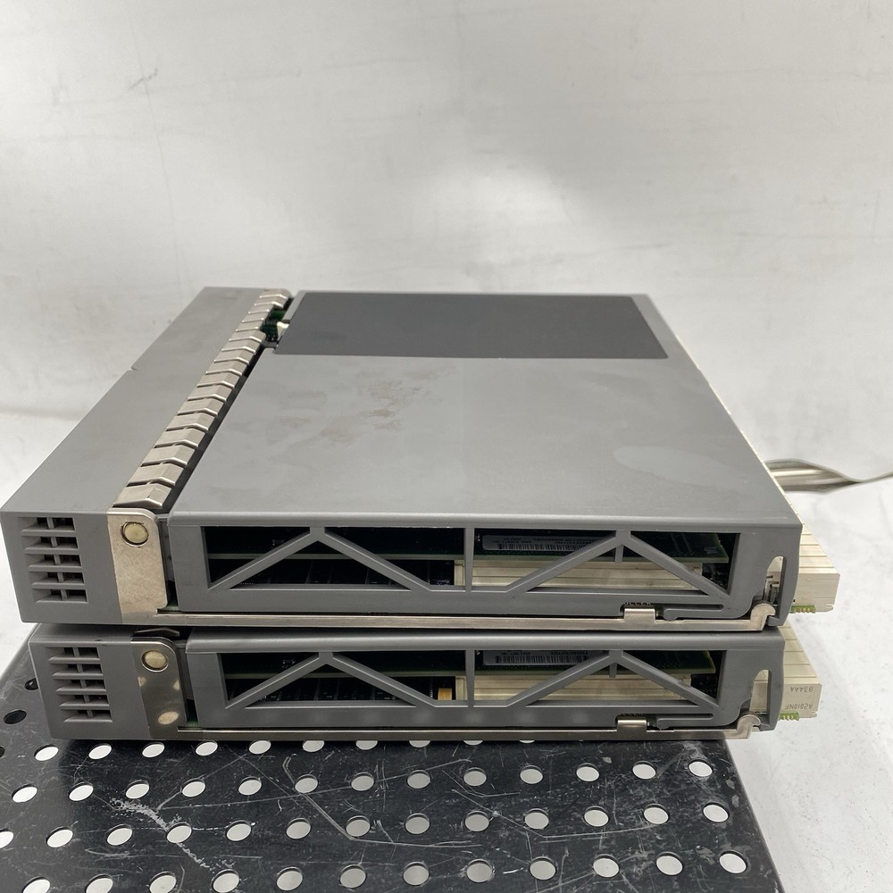 LOT OF 2 HP STORAGEWORKS MODULAR SMART ARRAY 1000