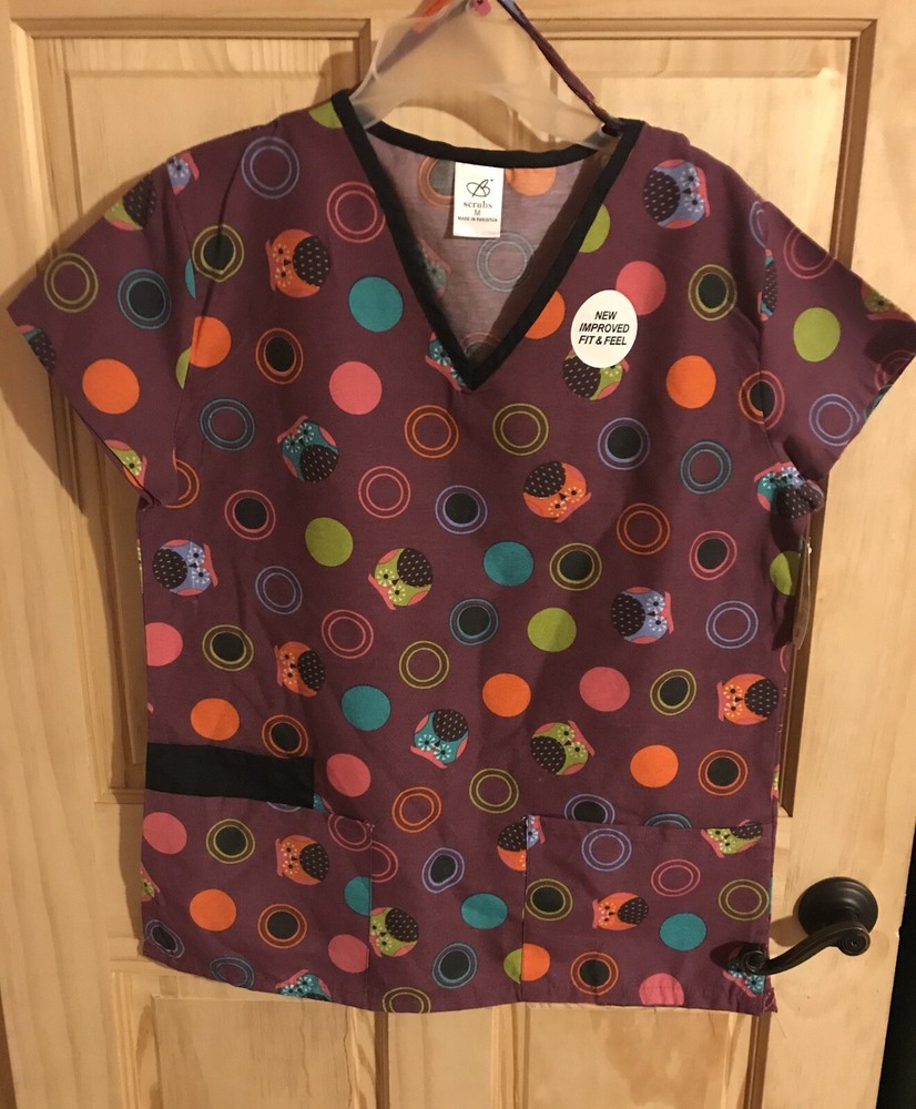 NWT BOBBIE BROOKS Owl Design Uniform Scrub Top Size Medium ~ *WOW*