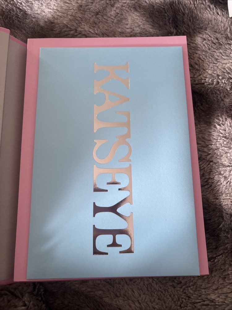 KATSEYE - SIS (Soft Is Strong) Soft Ver – (Target Exclusive, CD)