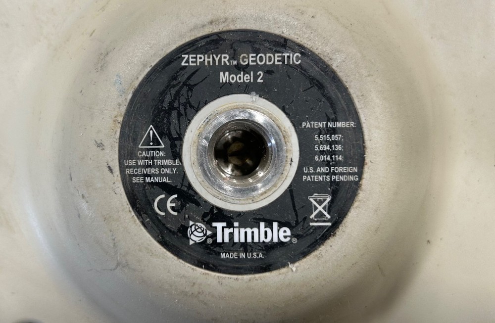 Trimble AgGPS RTK GLONASS Base 450mhz