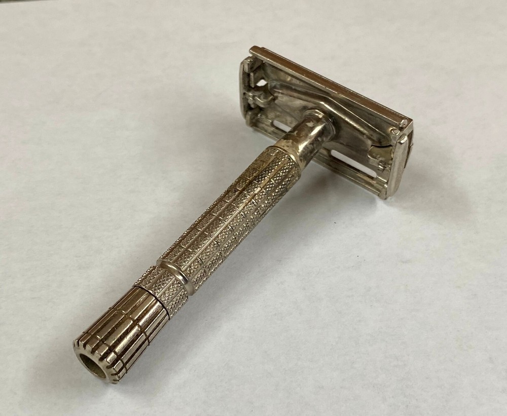 Great Vintage SAFETY RAZOR