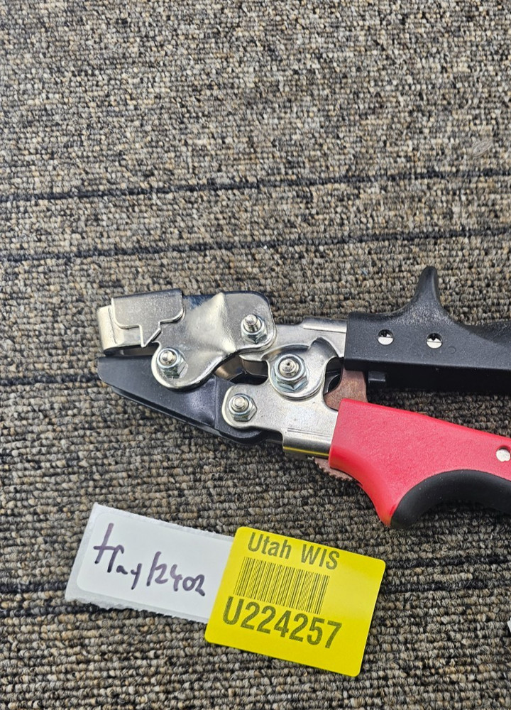 Malco Adjustable Snap Lock Punch Gutter Snap Lock Punch