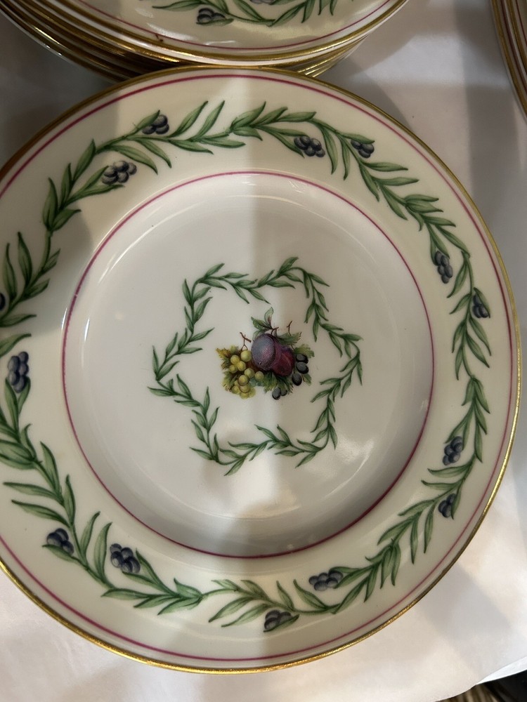 Royal Worcester Athlone Dinner Plates 10,5” 12 Available