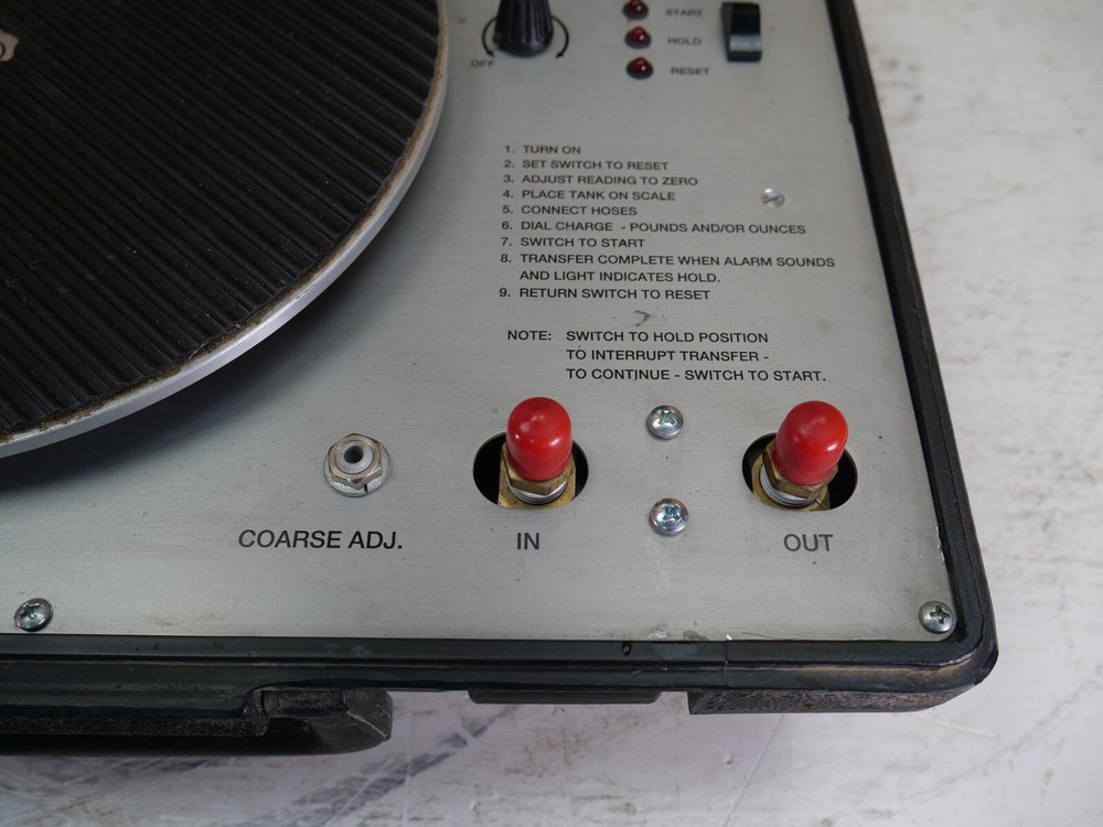 HITECH HI 900 ELECTRONIC REFRIGERANT CHARGING METER