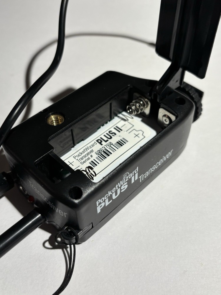Pocket Wizard Plus II Radio Slave Transceiver