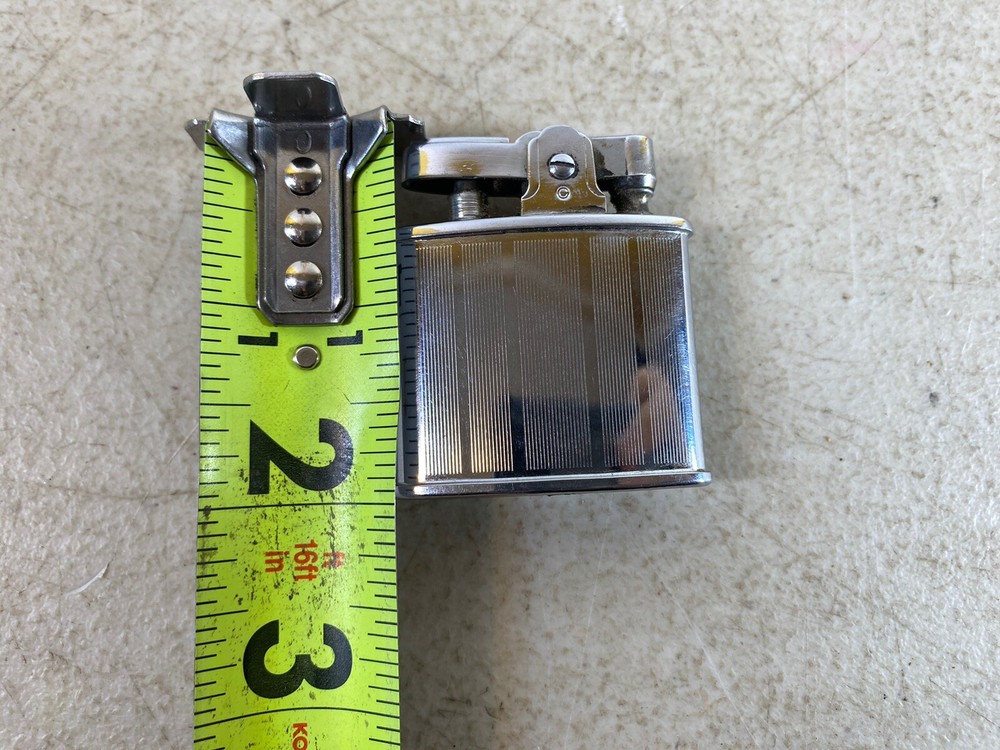 Ronson Vintage Lighter 50B2