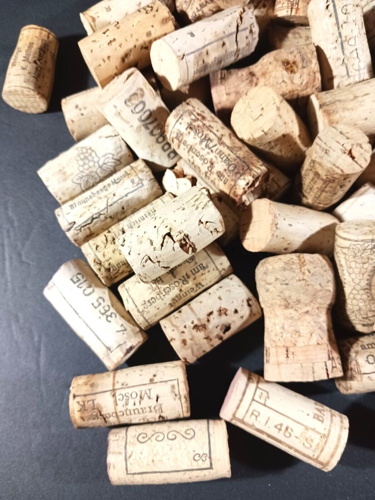 75 Used Natural Wine Corks Crafting Interior Design Projects Diff Sizes/Shapes