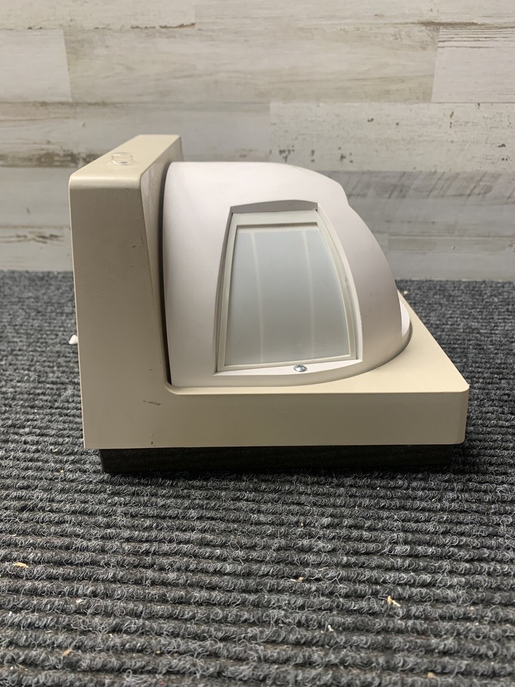 Used Advisor 851 Microprocessor Controlled Infrared Motion Sensor