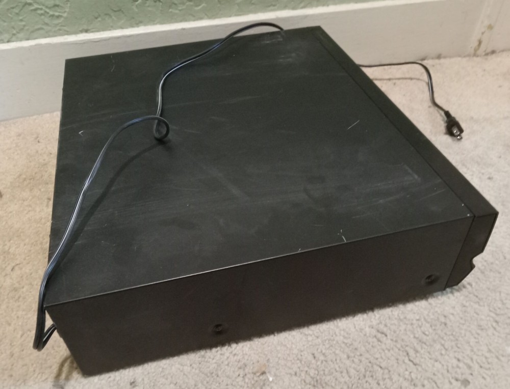 Philips CDC 751 Compact Disc Carousel Changer - No Remote or Cables