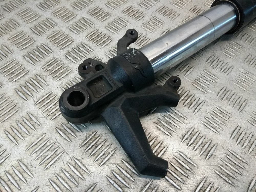 2016 KTM 125 DUKE FORKS