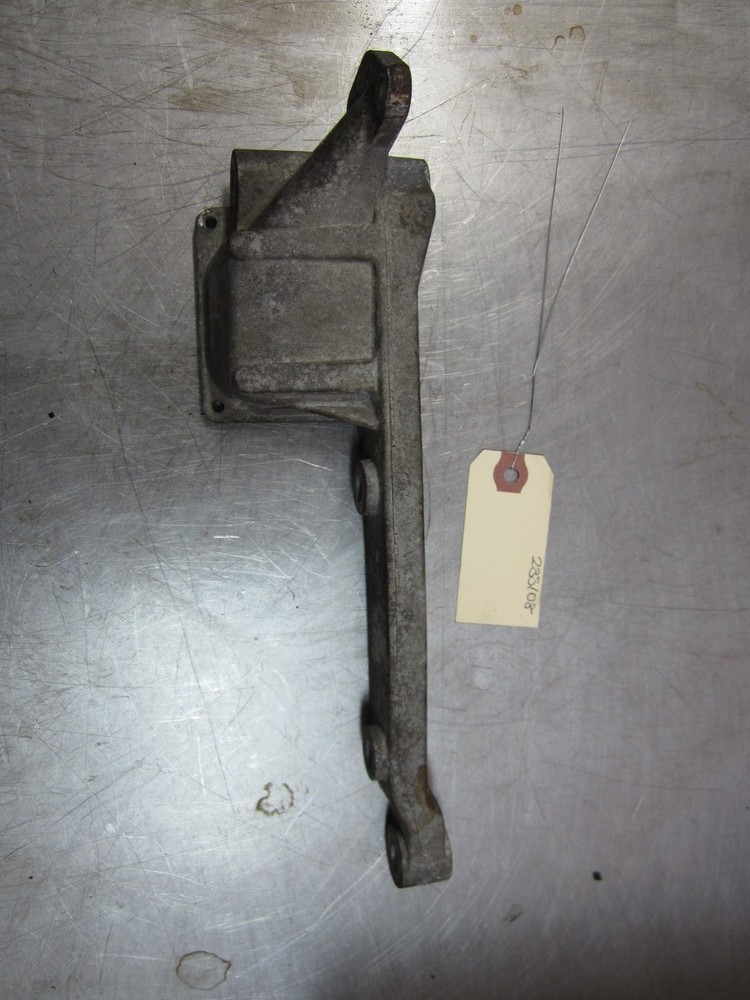 Air Injection Valve Bracket From 2009 Saturn Aura 2.4