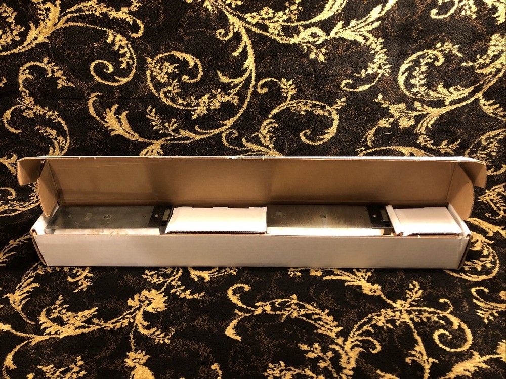 SDC EMLOCK 1572VD w/DPS, Electromagnet Lock