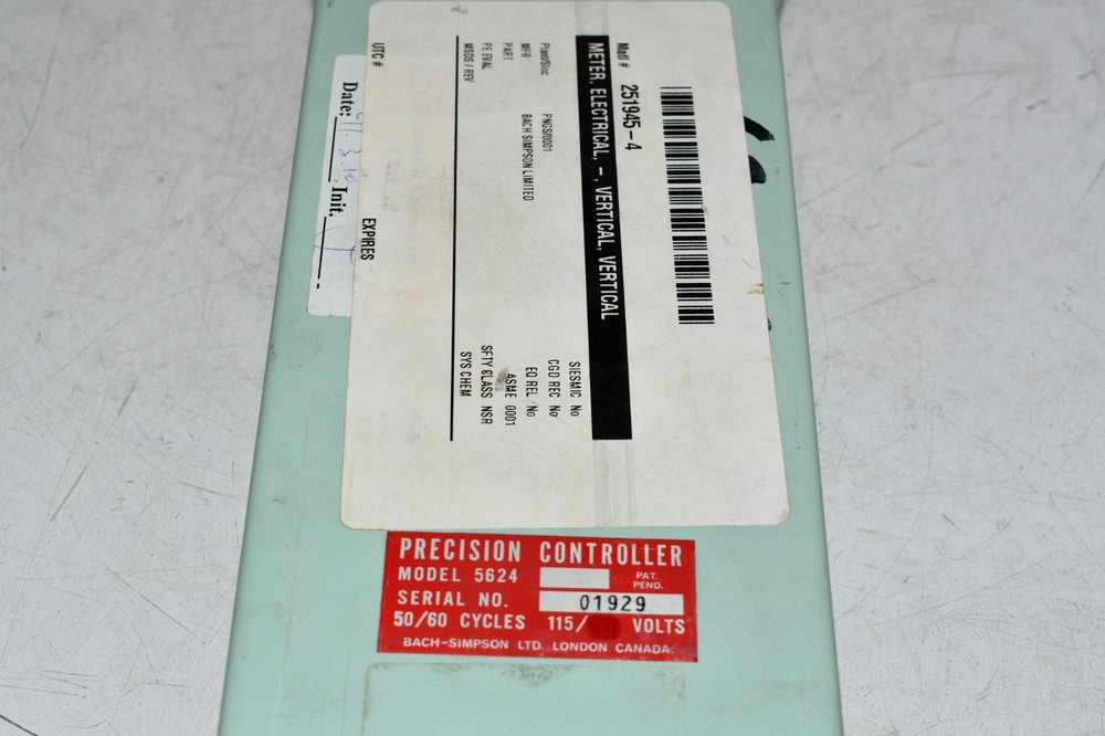 BACH-SIMPSON 5624 Precision Controller Vertical 0-350 F Temperature Controller
