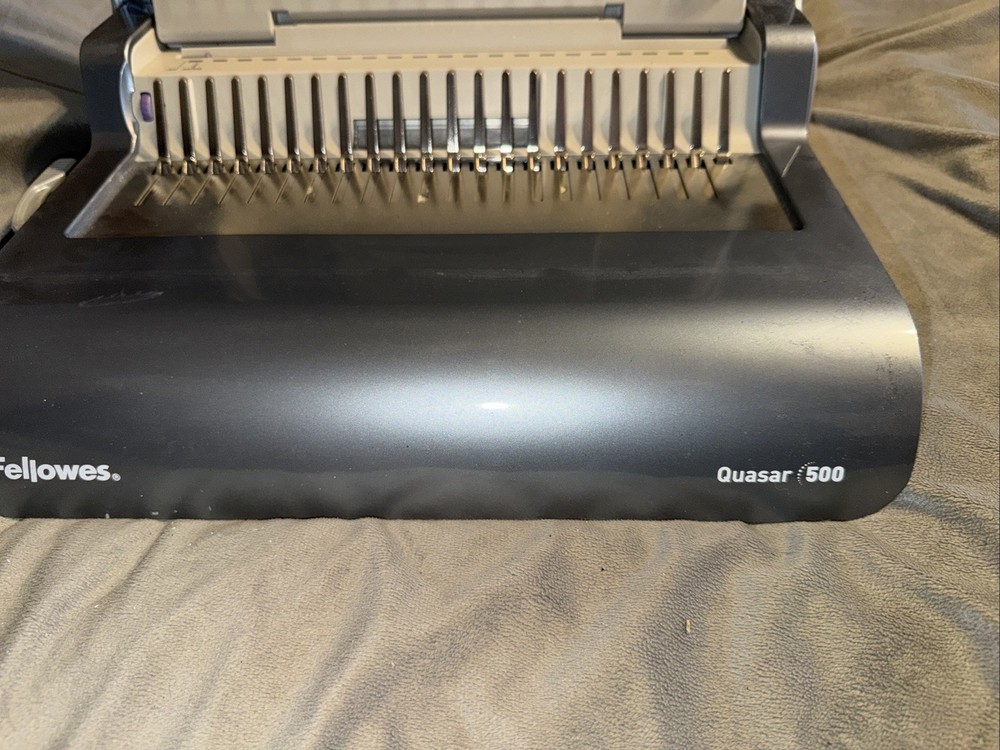 Fellowes Quasar 500 Manual Comb Binding Machine - CRC 52168