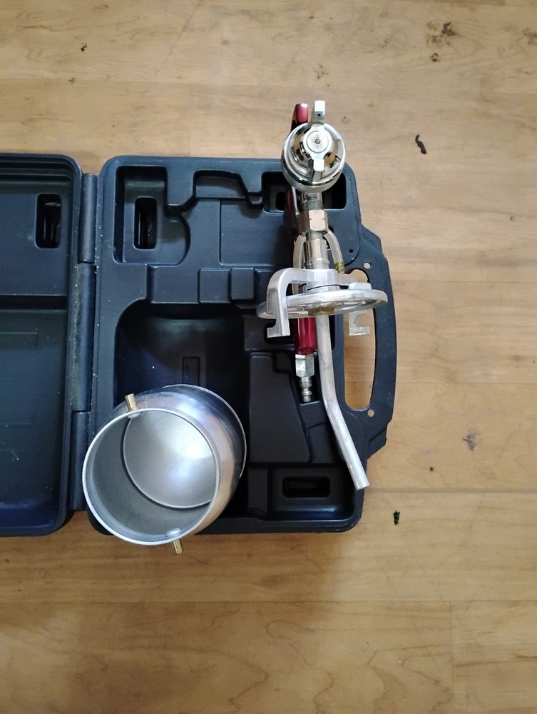 AmPro production spray gun with storage case