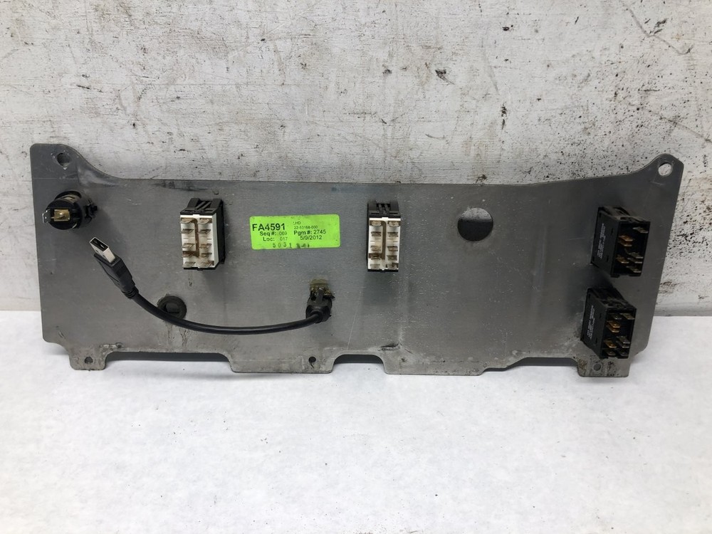 Freightliner M2 106 SWITCH Dash Panel - Used | P/N 2253168000