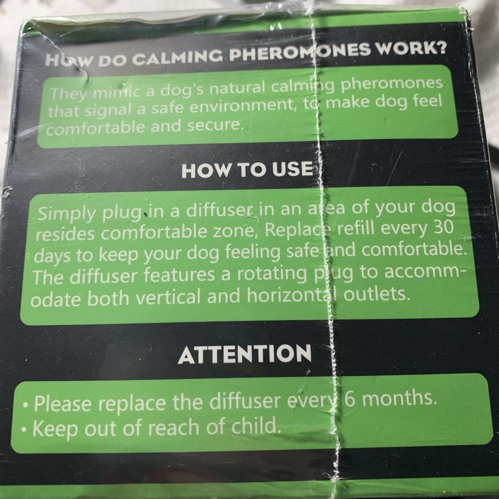 Dog Calming Pheromone Diffuser Kit for Dog Anxiety / 2 Diffusers & 4 Refills ￼