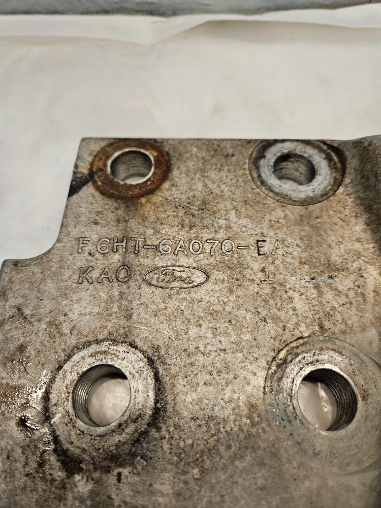 CAT C12 DIESEL ENGINE MOUNT ENGINE REAR 3685582 F6HT6096EA OEM
