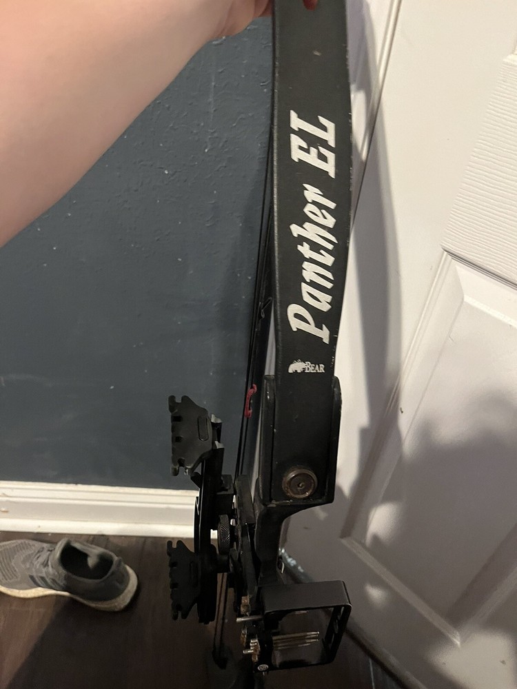 BEAR panther el 50lb compound bow