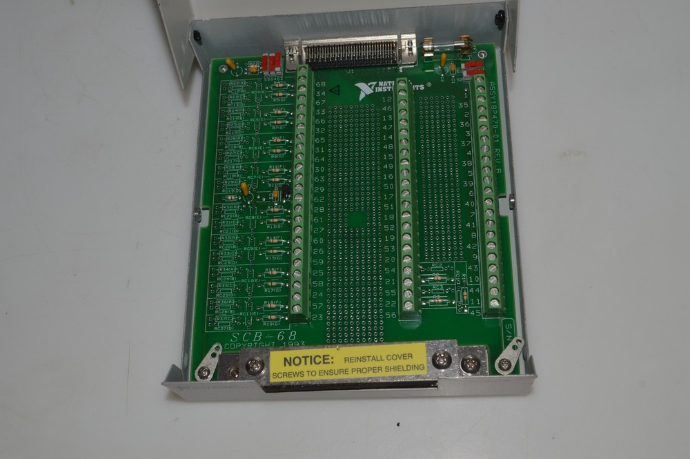 ^^ NATIONAL INSTRUMENTS MODEL SCB-68 CONNECTOR BLOCK (JYS93)