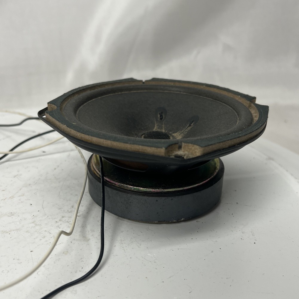ENSONIQ Replacement Part E190089 94v-1 / Pulled From AVISTA 7600 Right Speaker