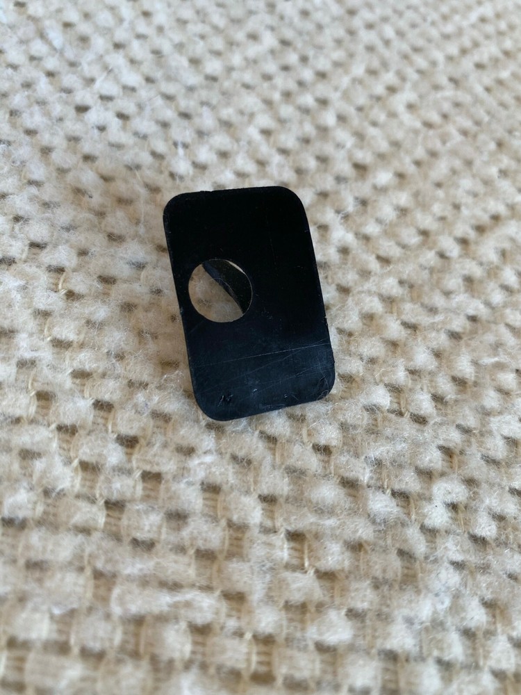 Plastic Flipper Rest