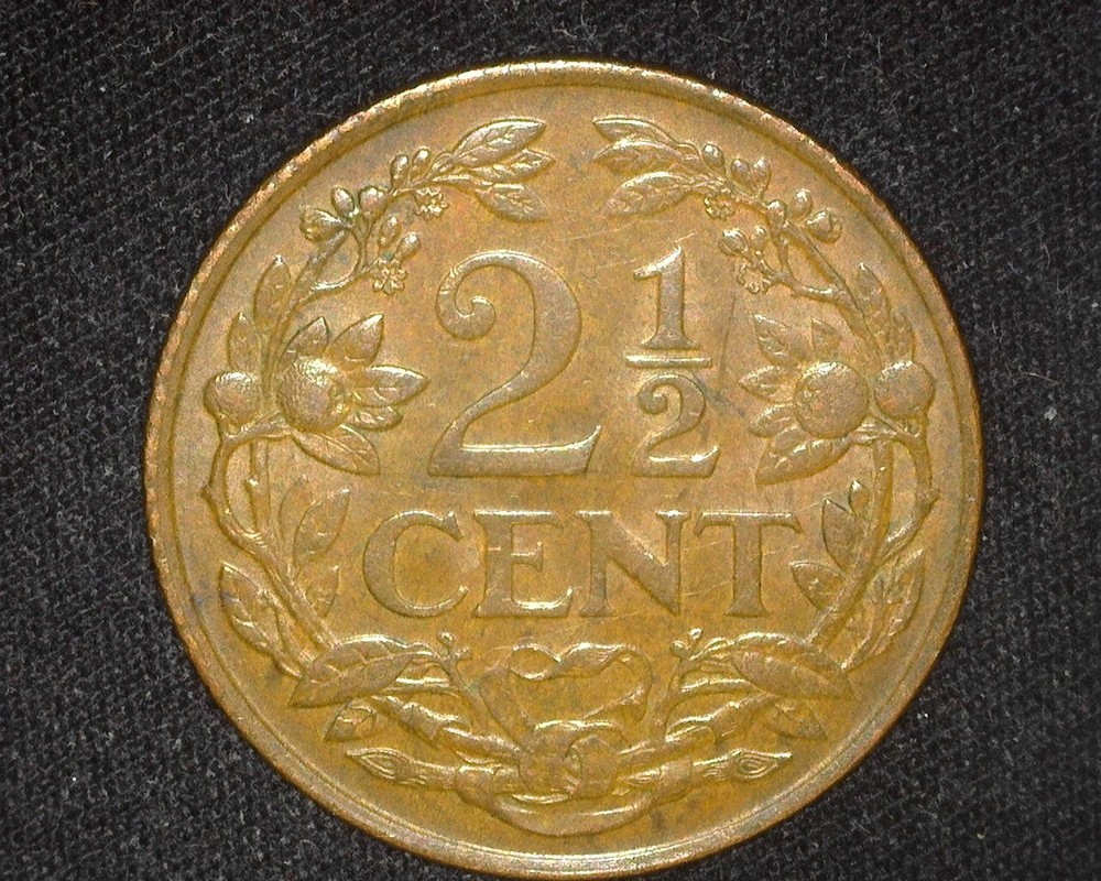 CURACAO 1948 2-1/2 CENT KM42 UNCIRCULATED BROWN ~R5