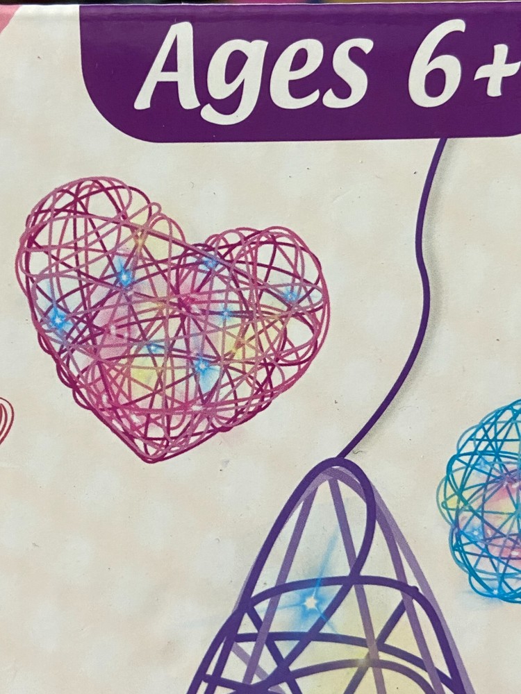 String Art Light Kit Makes 3 Different Pieces- 20 LED Bulbs- New nn1