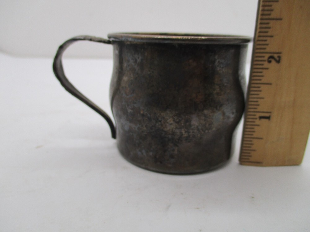 Vintage Oneida Silverplate Baby Cup with Spoon Handle