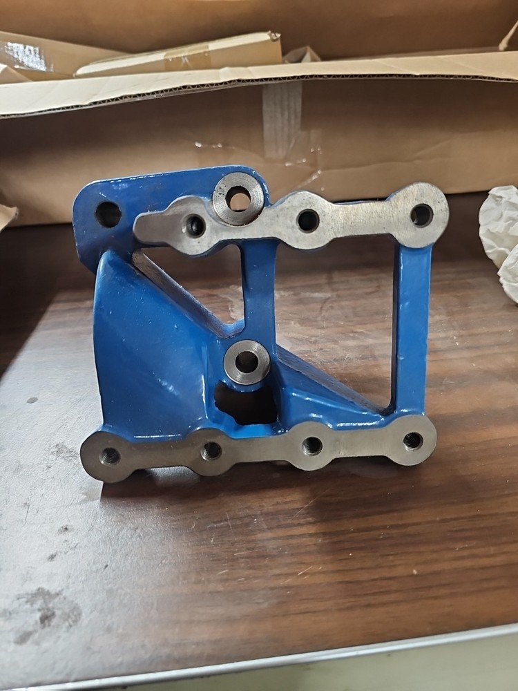 Cummins 4023037 Fan Support