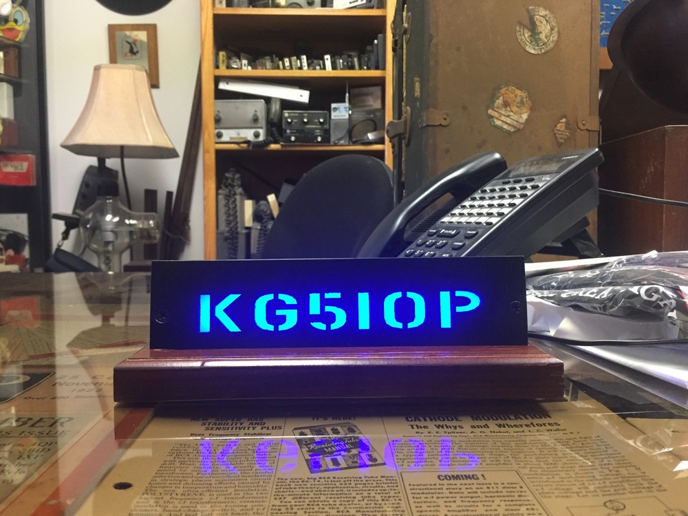 DESKTOP CALL SIGN Backlighted LED Ornamental Deco Bar
