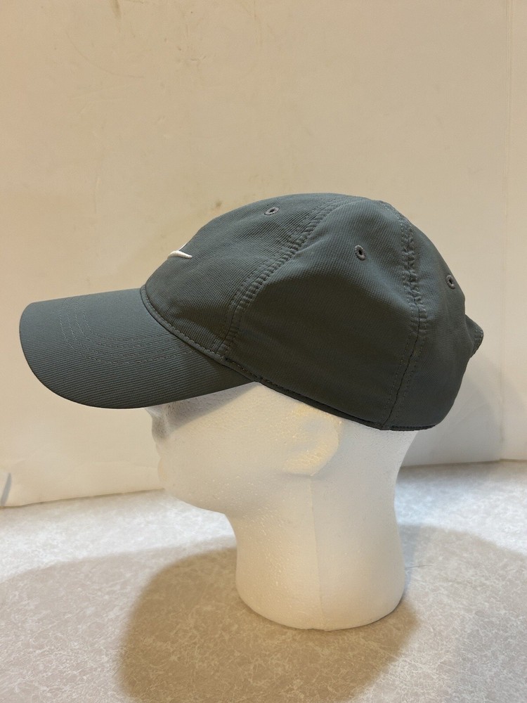 Nike Golf Strapback Hat. Nice Condition!