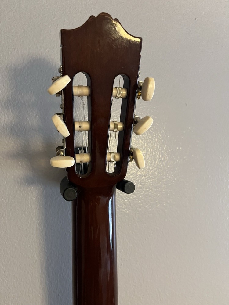 Yamaha C40 Classical Guitar