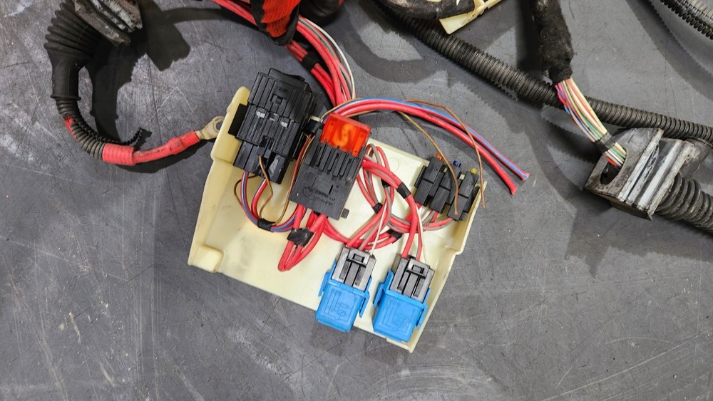 ✅ 11-13 OEM BMW E92 E93 335 N55 Engine Transmission Module Box Wire Harness