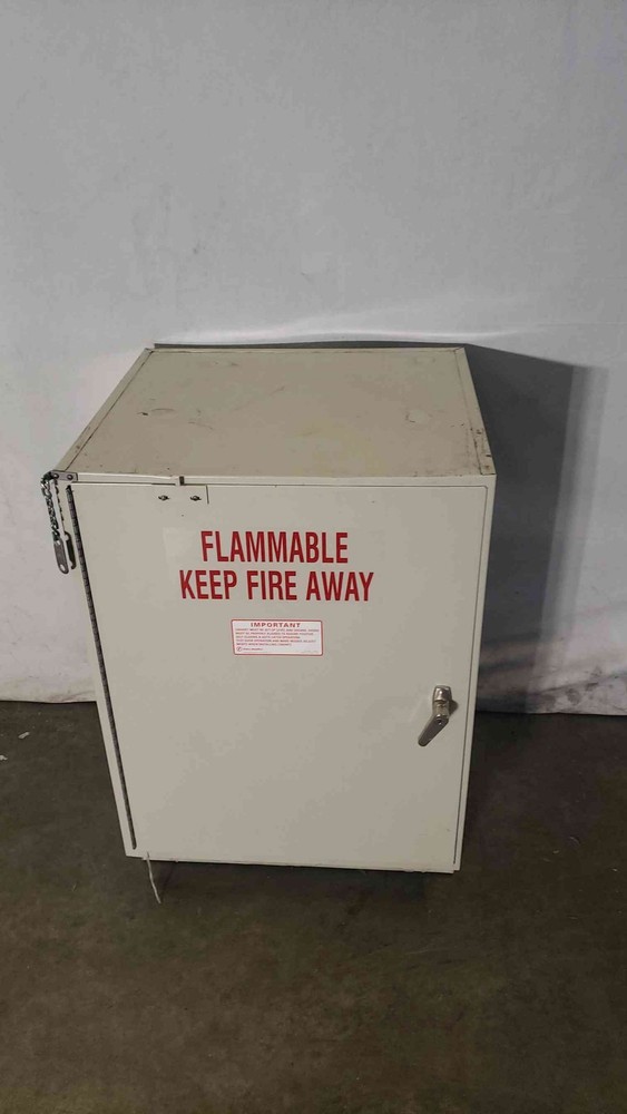 24x22x35 Flammable Casework(100166)