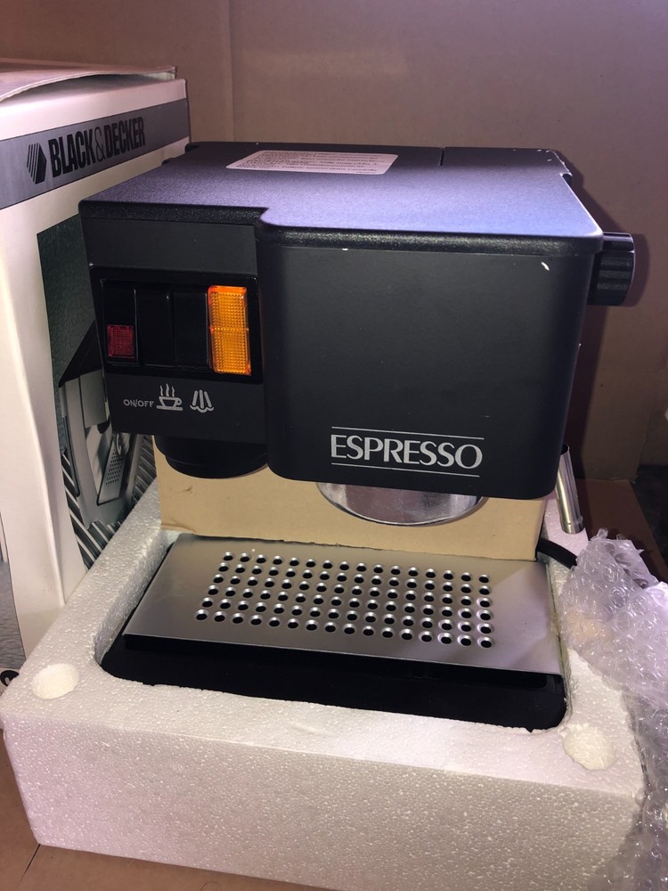BLACK & DECKER MODEL EM5 ESPRESSO CAPUCCINO MAKER MACHINE