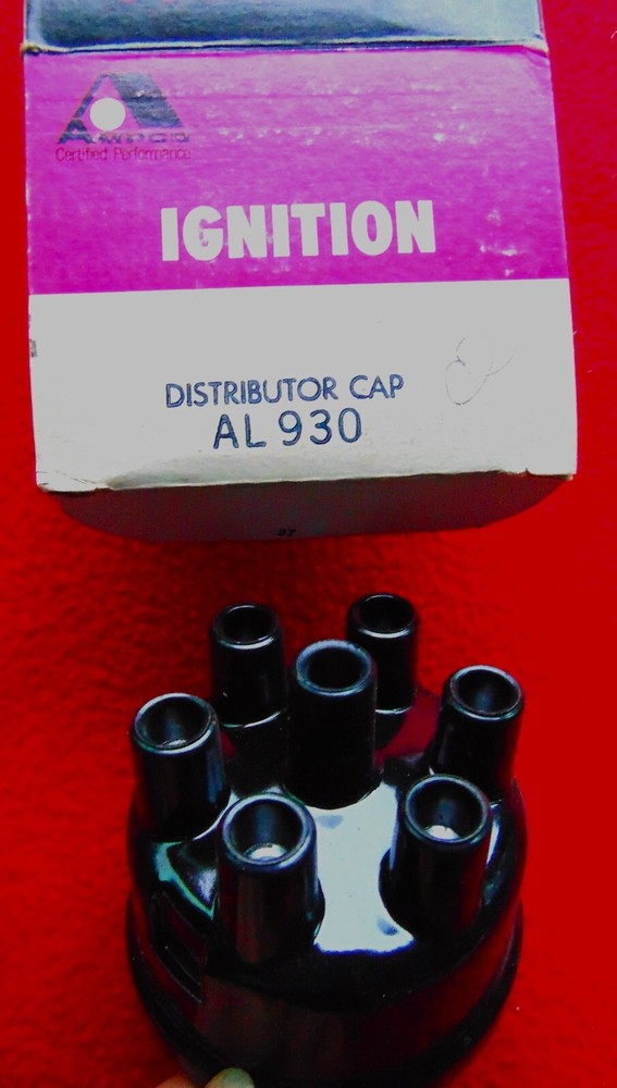 VINTAGE AMPCO IGNITION DISTRIBUTOR CAP ~ AL 930 ~ NEW IN BOX