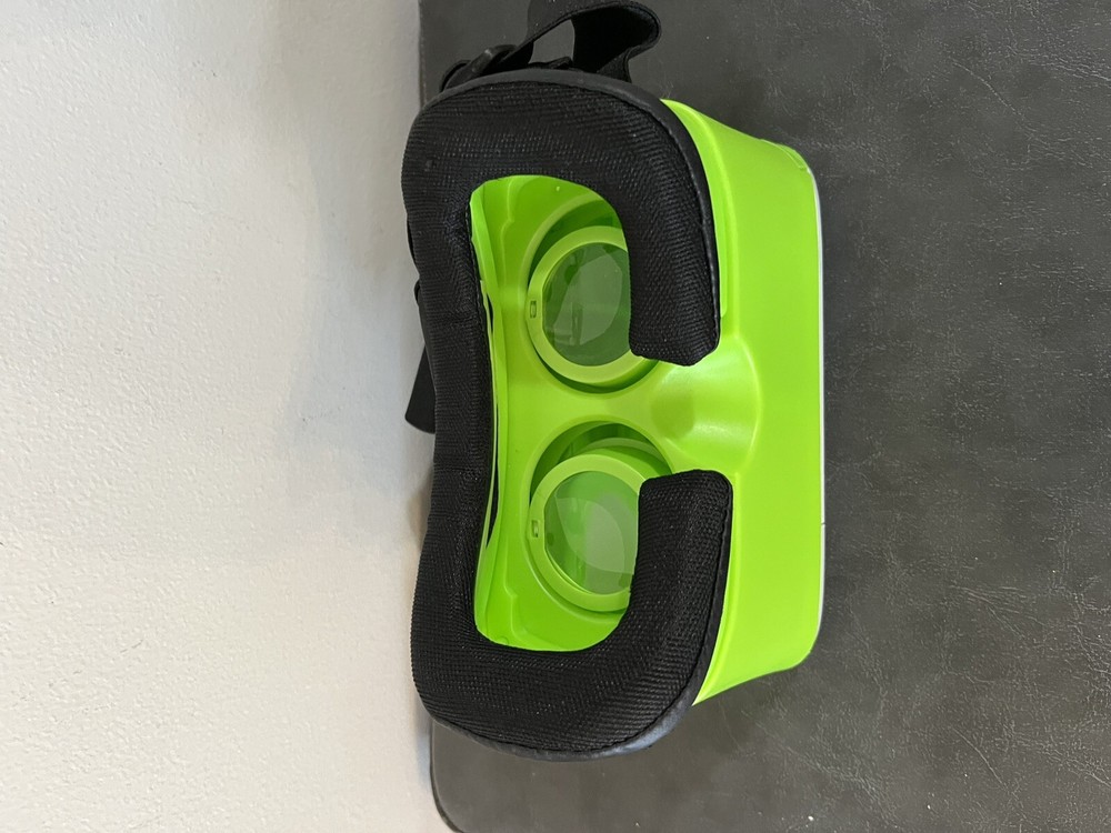 Discovery Explore VR Headset for Kids-/Virtual Reality Green 2017