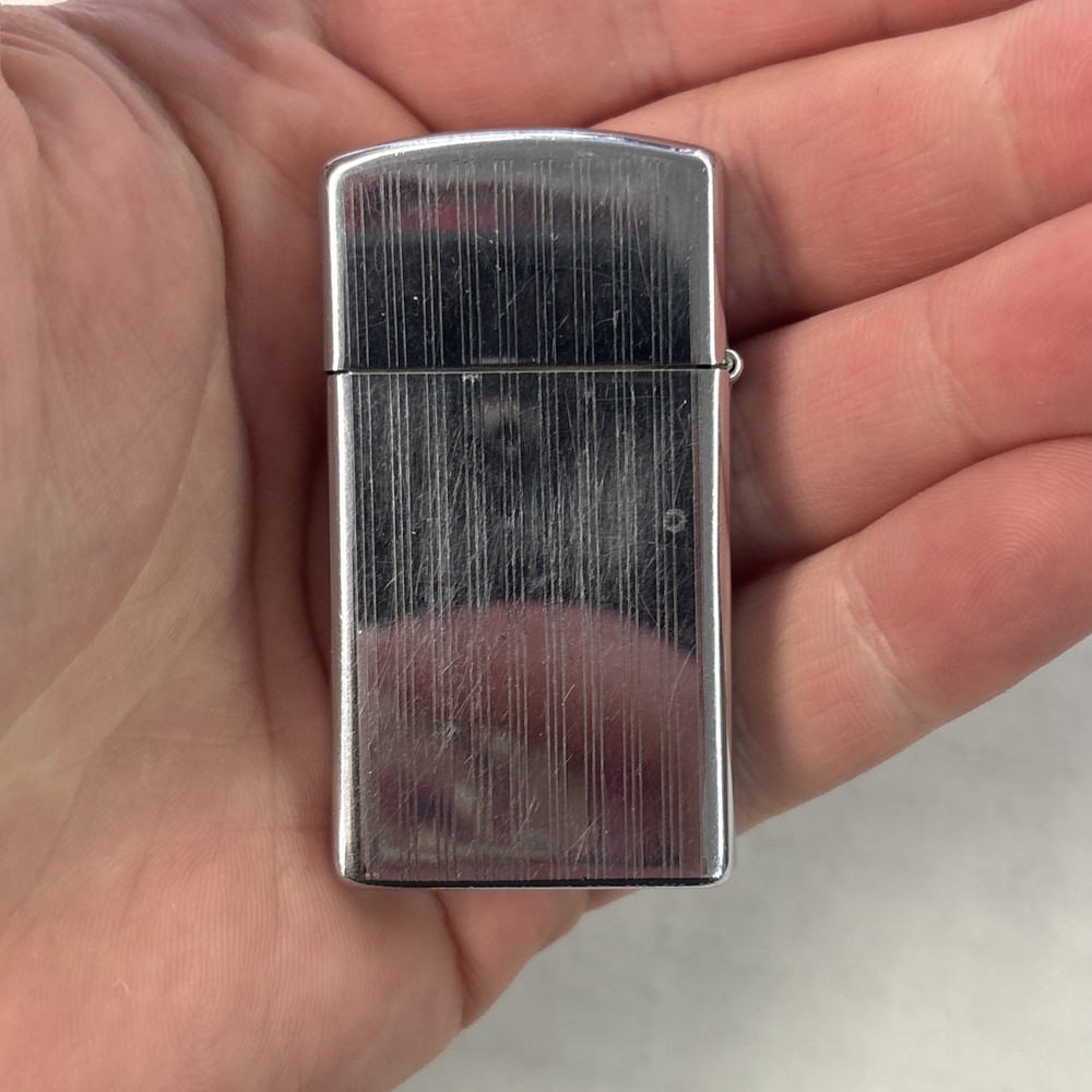 Zippo 1972 Slim Lighter